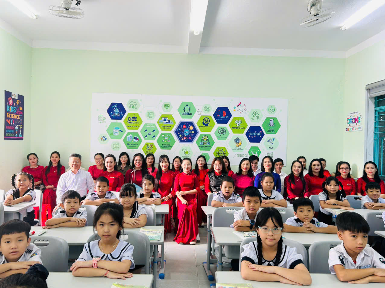 HỘI GIẢNG CHÀO MỪNG 20/11